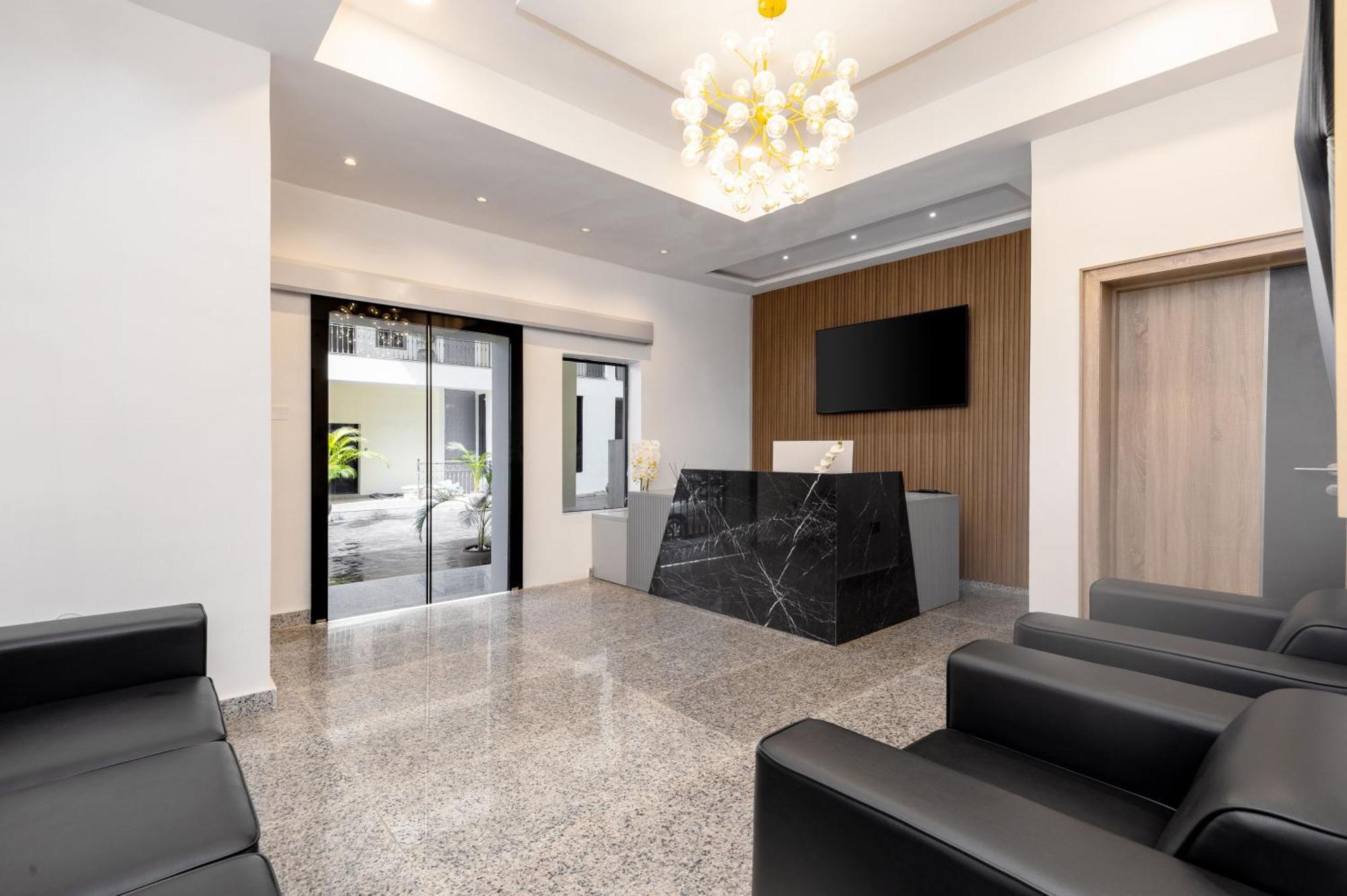 אבוג'ה Stp Apartments מראה חיצוני תמונה